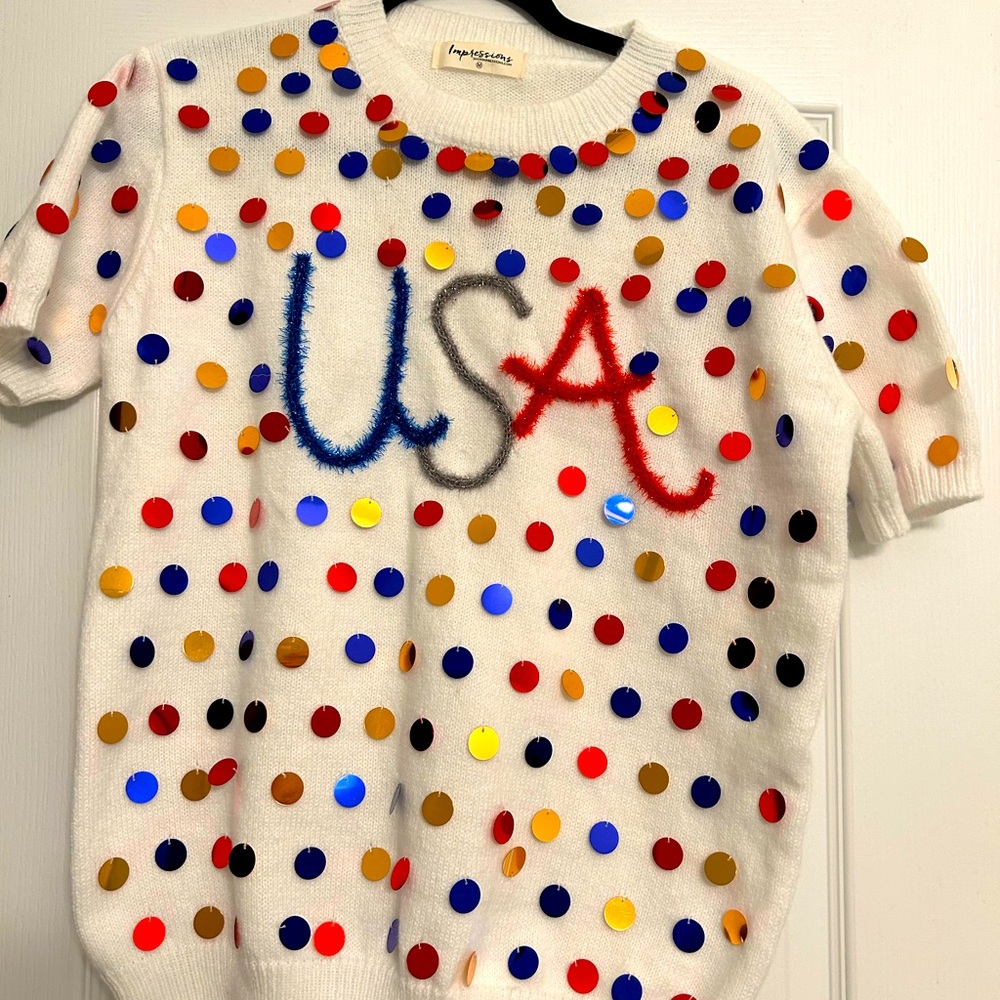 Women’s Impressions size medium USA sweater